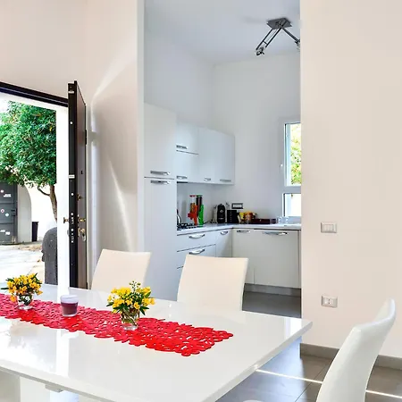 Bed and Breakfast Farosardo 3*