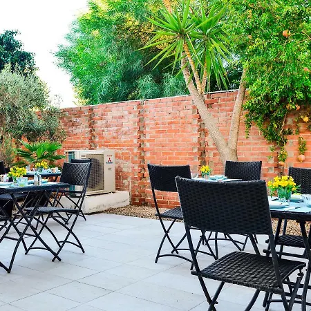 Farosardo Отель типа 