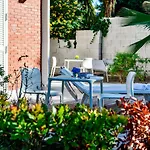 Farosardo Bed and Breakfast Quartu SantʼElena